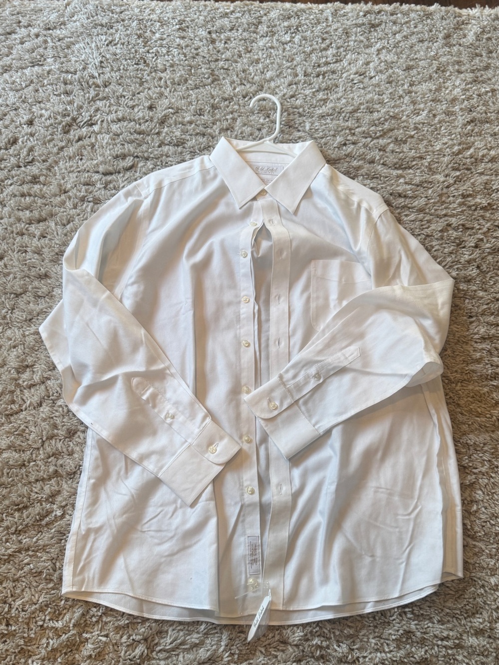 Roundtree & Yorke White Long-Sleeve Dress Shirt
